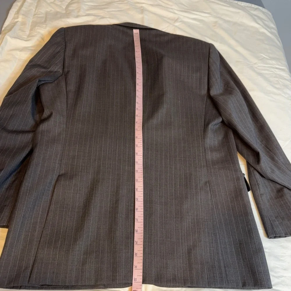 Hickey Freeman Mens Pinstripe Blazer 2 Button Sport Coat USA Made 100% wool 46R